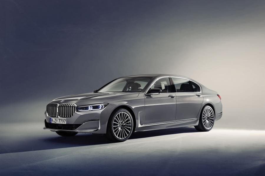  BMW 750Li xDrive (G12) 2019 года  (WW) (фото 5 из 164)